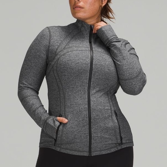 I lost some weight and doesn’t fit me anymore! Must’ve used it 5 or less times. - Picture 2 of 5